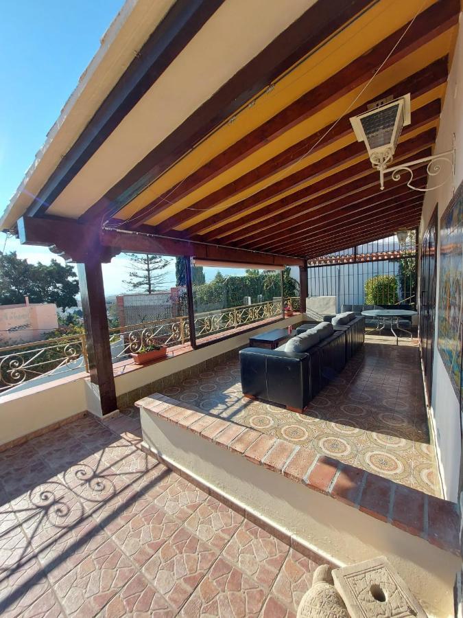 Villa Con Piscina Privada 托雷莫利诺斯 外观 照片